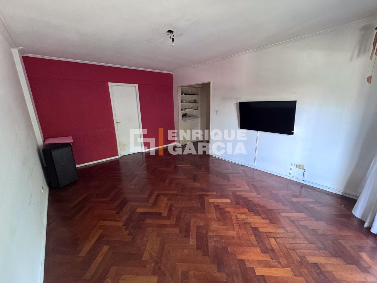VENTA DEPARTAMENTO 3 AMBIENTES CON BALCÓN EN COGHLAN