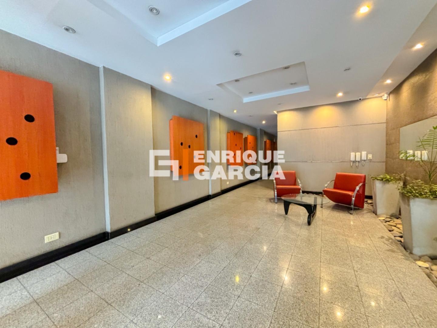 Foto de VENTA SEMIPISO 4 AMBIENTES COCHERA BAUL S/BOULEVARD MENDOZA, imagen 2