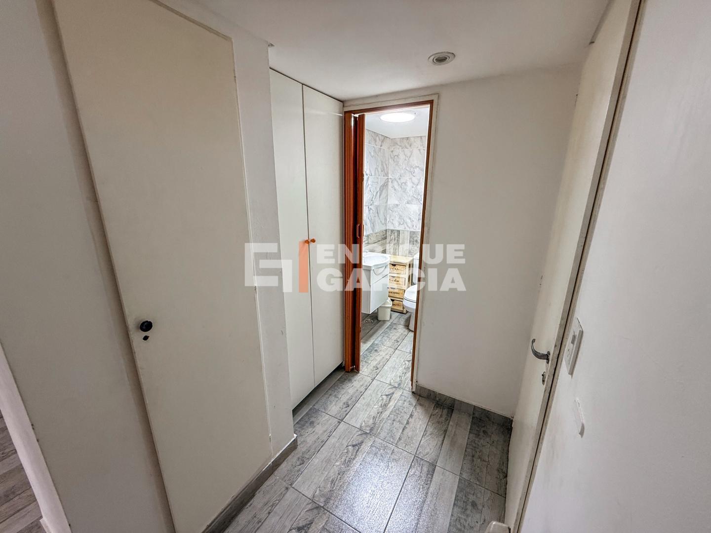 Foto de VENTA TRIPLEX 5 AMBIENTES PLAYROOM PATIO TERRAZA COCHERA, imagen 2