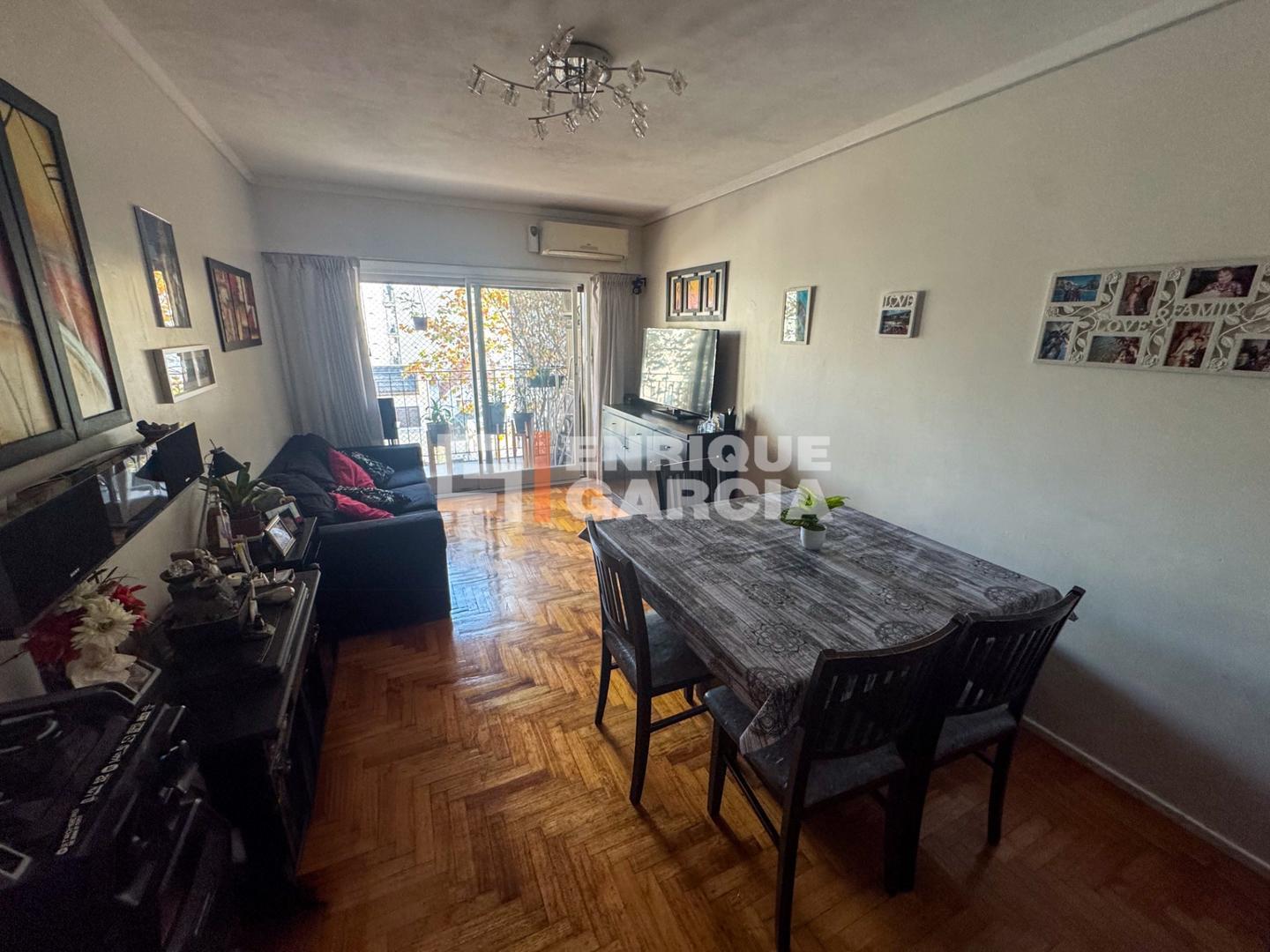Foto de VENTA DEPARTAMENTO 3 AMBIENTES AL FRENTE BALCÓN CORRIDO, imagen 1
