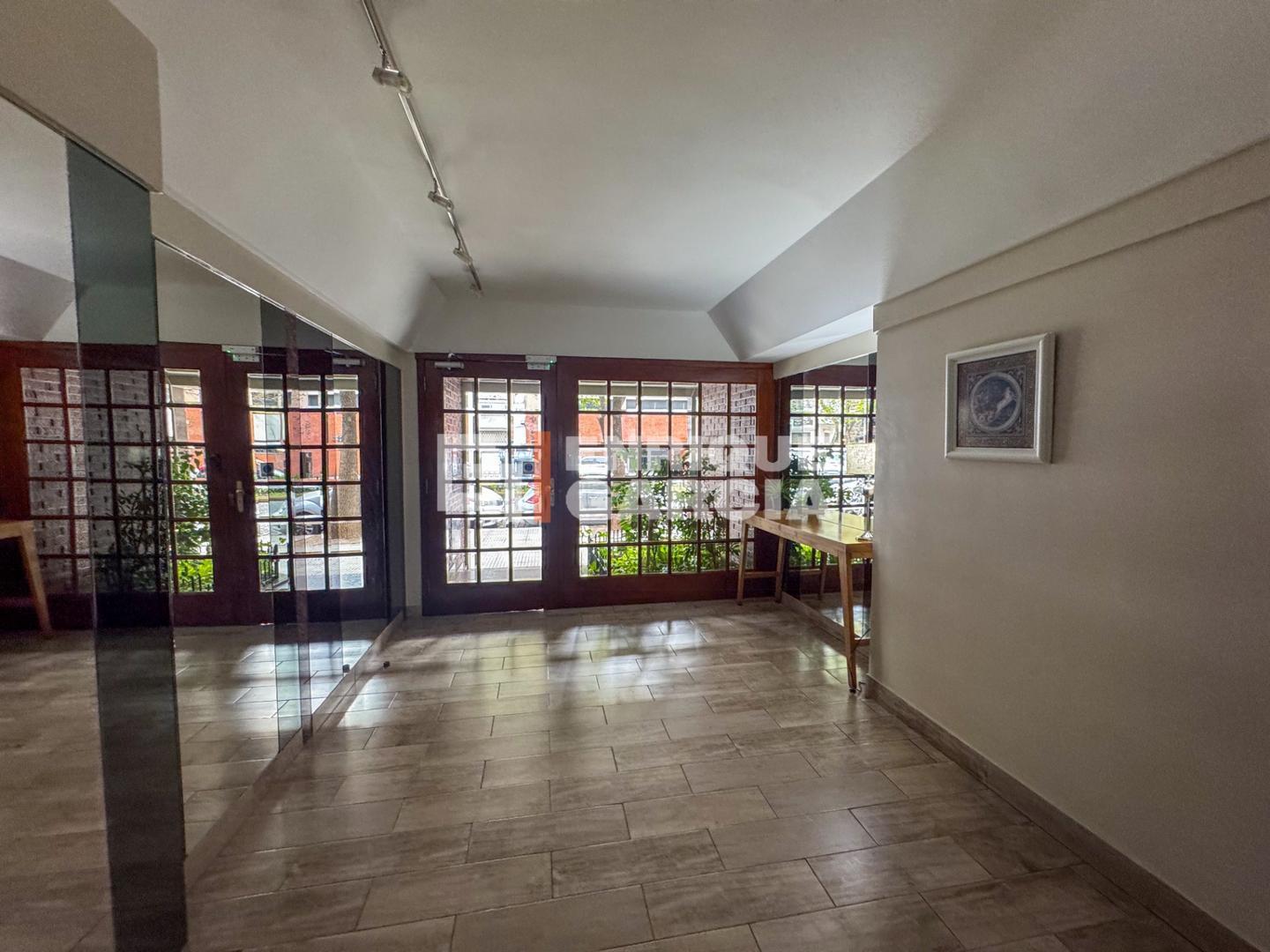 Foto de VENTA SEMIPISO 3 AMBIENTES C/DEPENDENCIAS yCOCHERA URQUIZA R, imagen 4