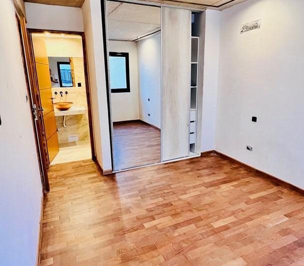 Departamento  en Venta en Haedo, Morón, G.B.A. Zona Oeste 4