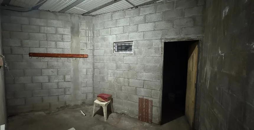 Foto de 4 Galpones y 2 Deptos de dos amb, Gral Rodriguez, imagen 4