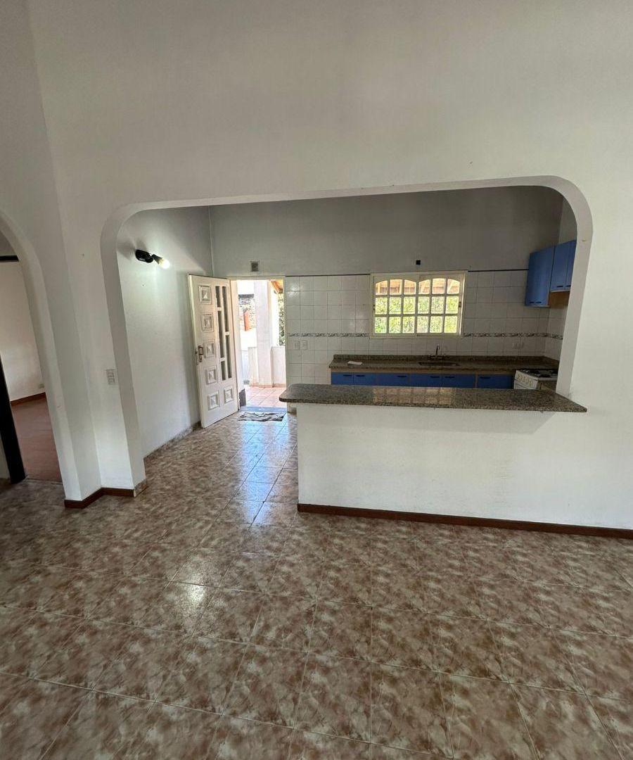 Foto de DOS PH de 3 amb, con parque cada uno- Sargento Cabral al 3400-Lomas del, imagen 3