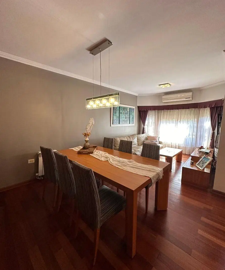 Casa 5 amb. Castelar Norte 5