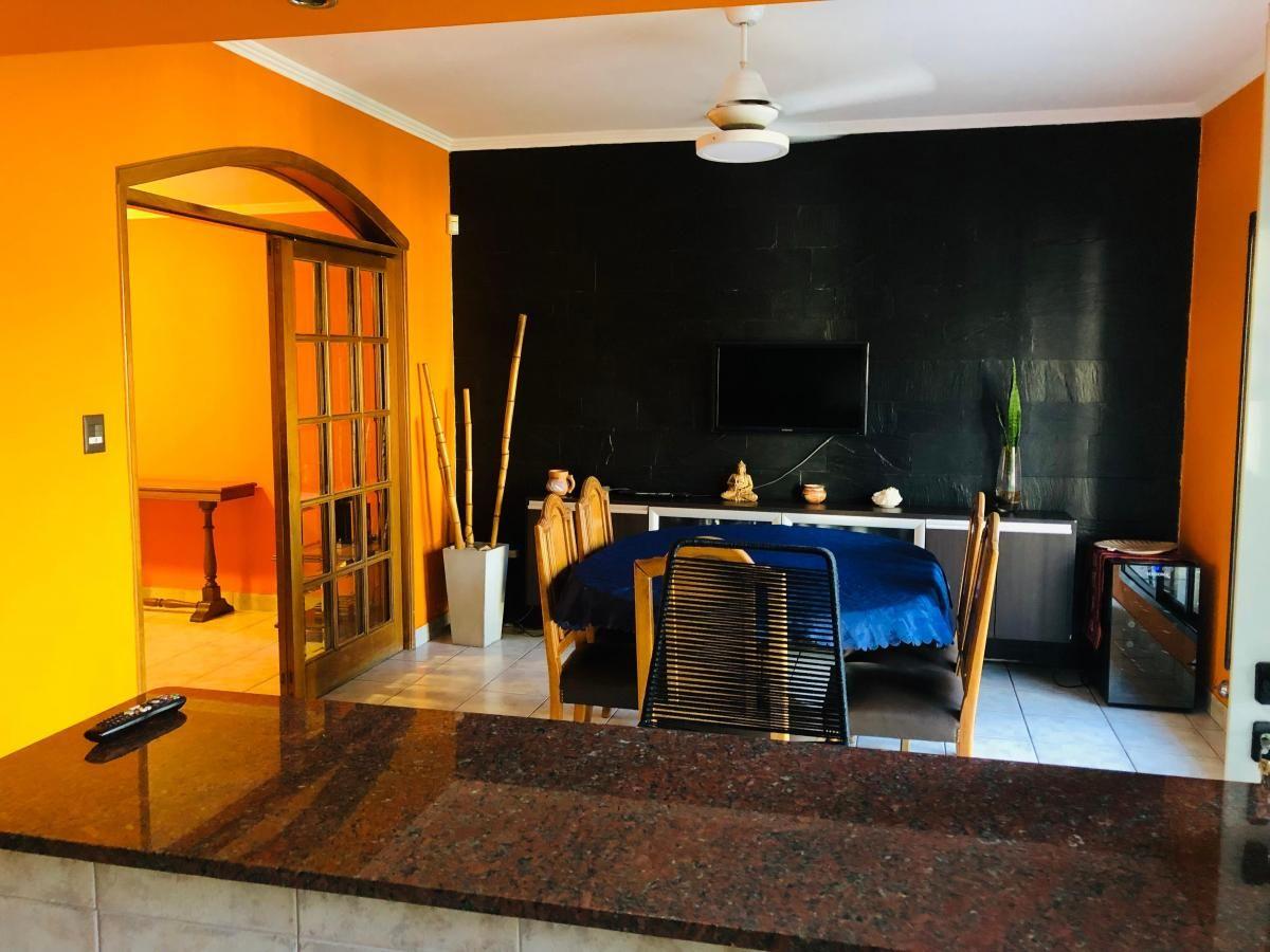 Foto de Chalet 5 ambientes con parque-Ramos Mejia, imagen 2