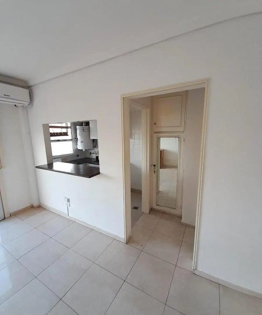 Departamento en Juramento 2800 - Super luminoso e impecable 2