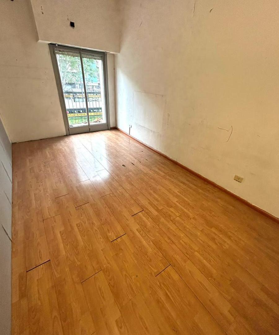 Foto de Local oficina 1 er piso 180 metros, imagen 3