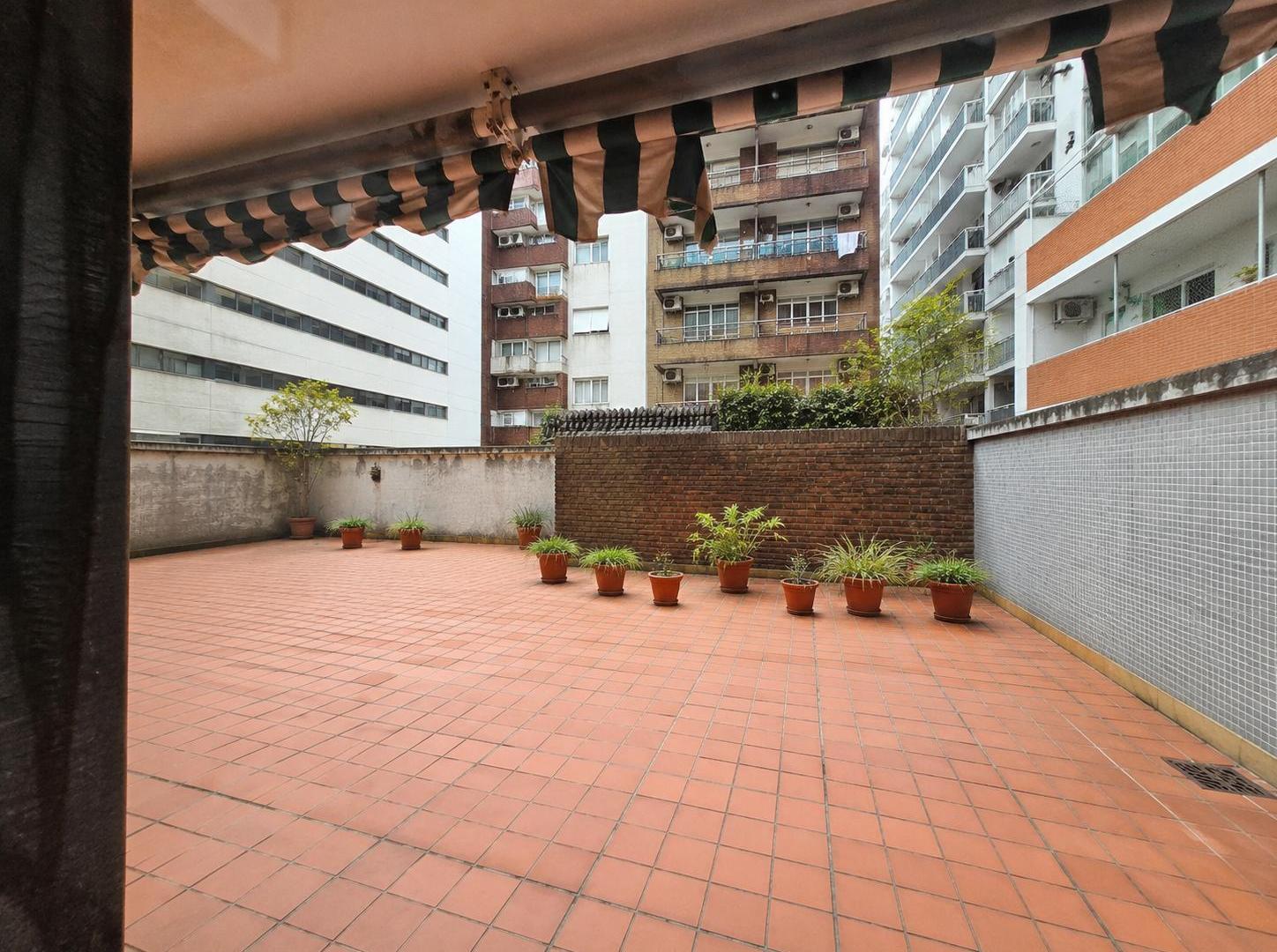Foto de DepartamentoAlto Palermo, 218 m, Tipo Casa con Gran Patio, Cochera y, imagen 2