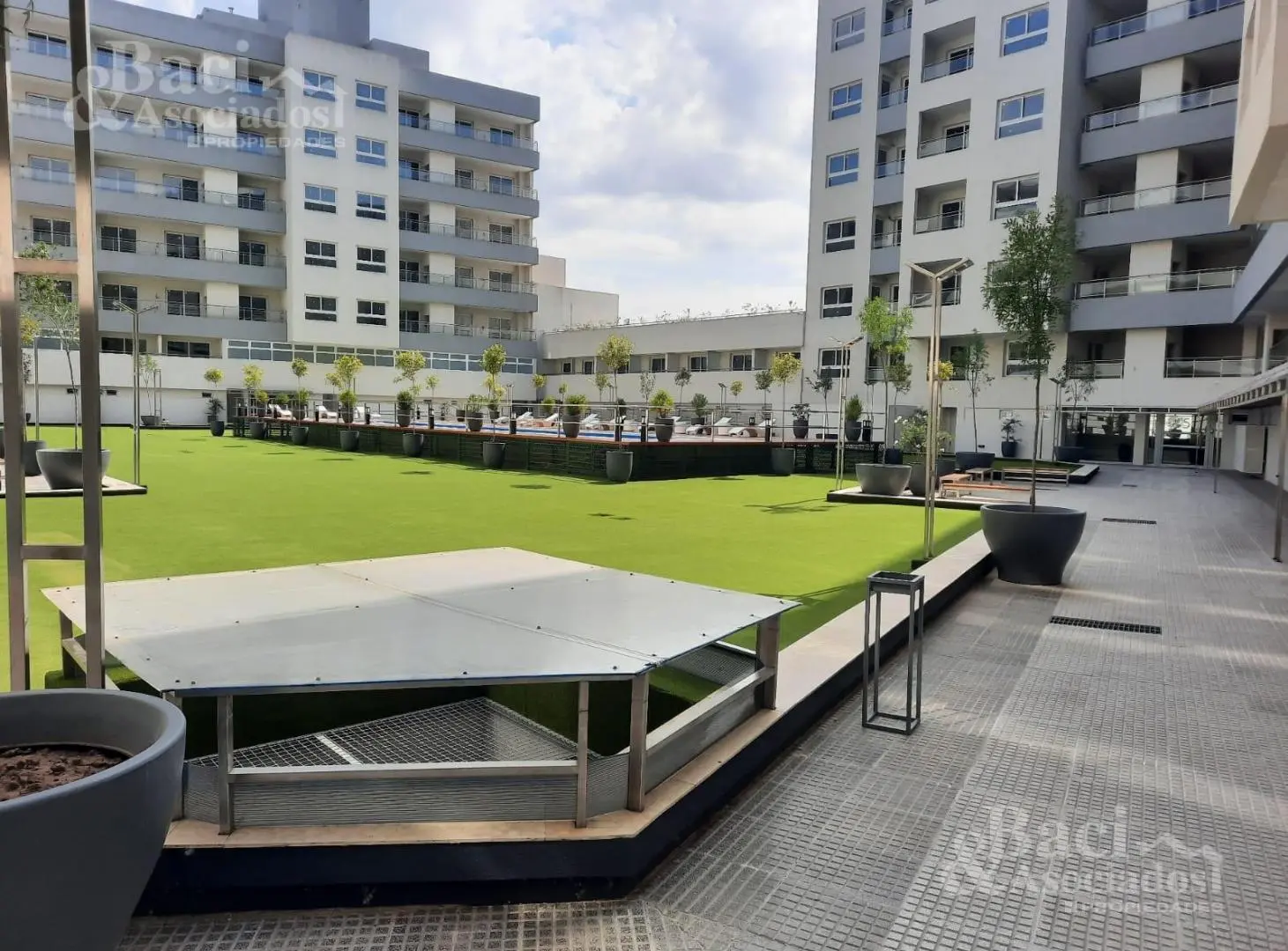 Departamento en Canning (E. Echeverria) 1