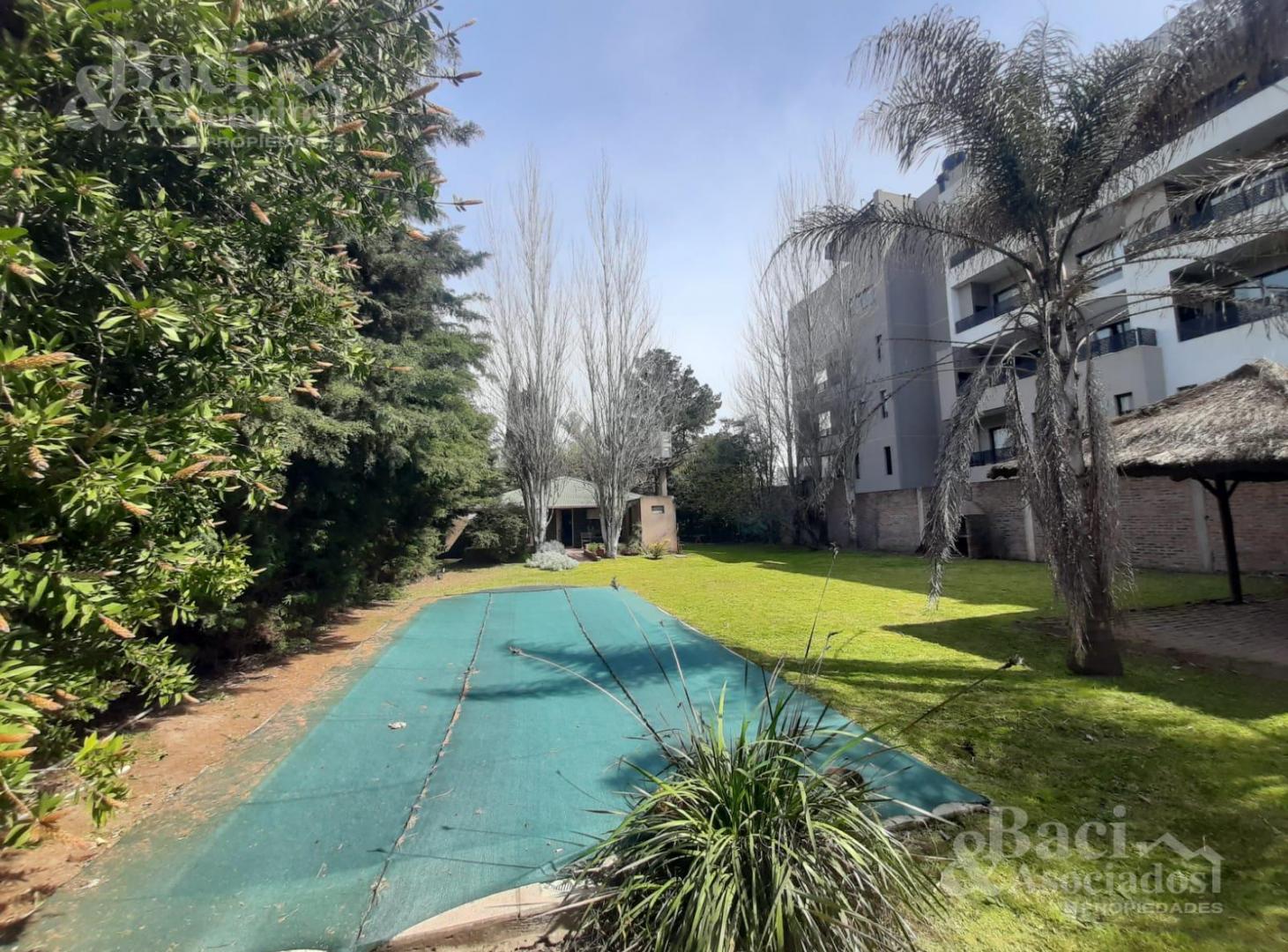 Foto de Casa sobre lote de 1000m2 con posibilidades de desarrollo, imagen 2