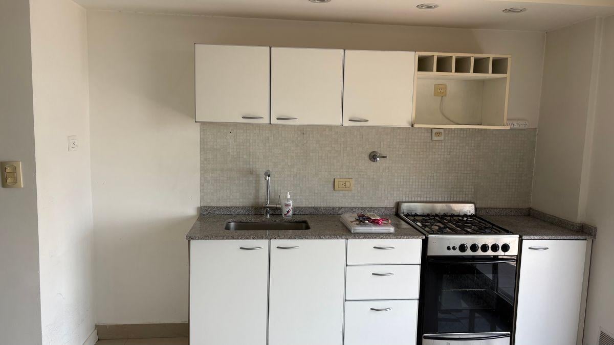Foto de Monoambiente colegiales. 37M2. mpecable Con Balcón Y Vista PanorámIca, imagen 5