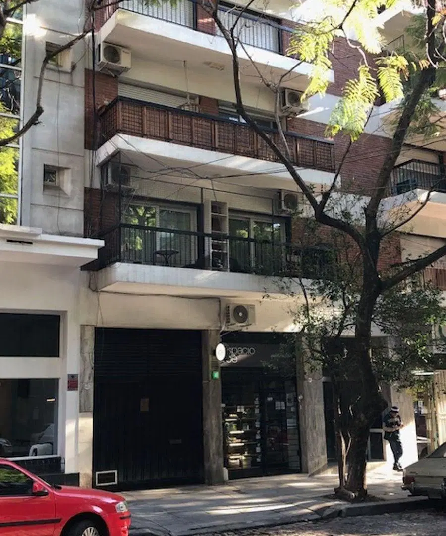 Comodísimo departamento de 3 ambientes con dependencia de servicios- Opción amoblado 2