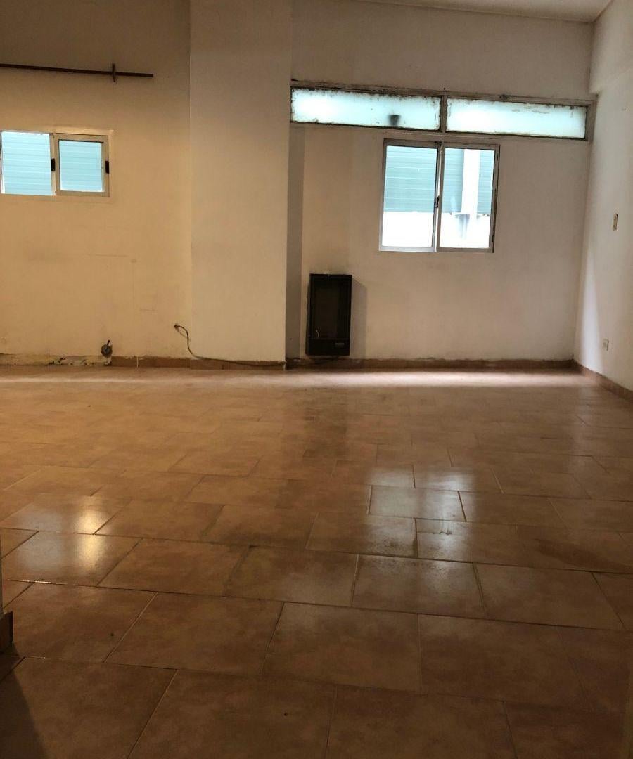 Foto de Barrancas de Belgrano- Monoambiente lateral con patio, imagen 2