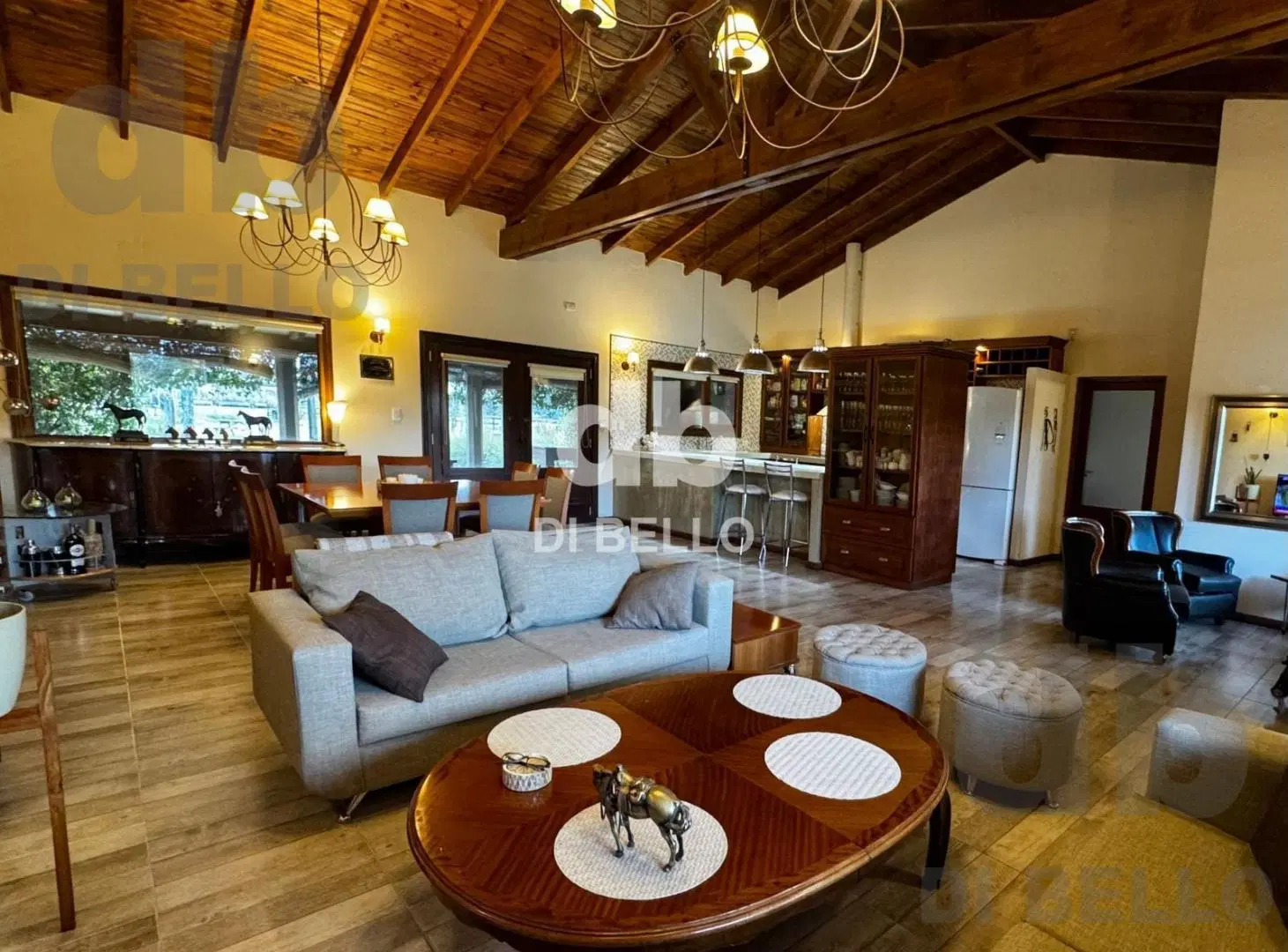 Casa en Estancia Benquerencia 3