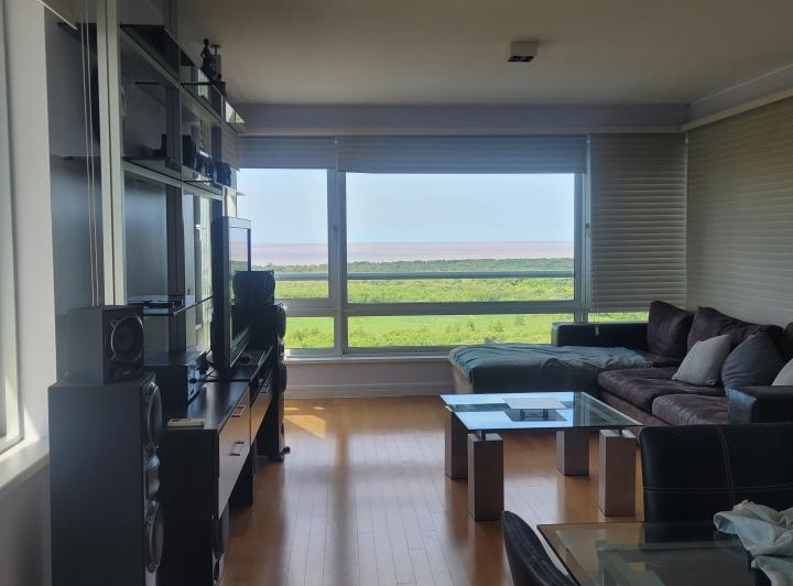 3 Amb. Vista Excelente al Río se alquila con muebles . 4