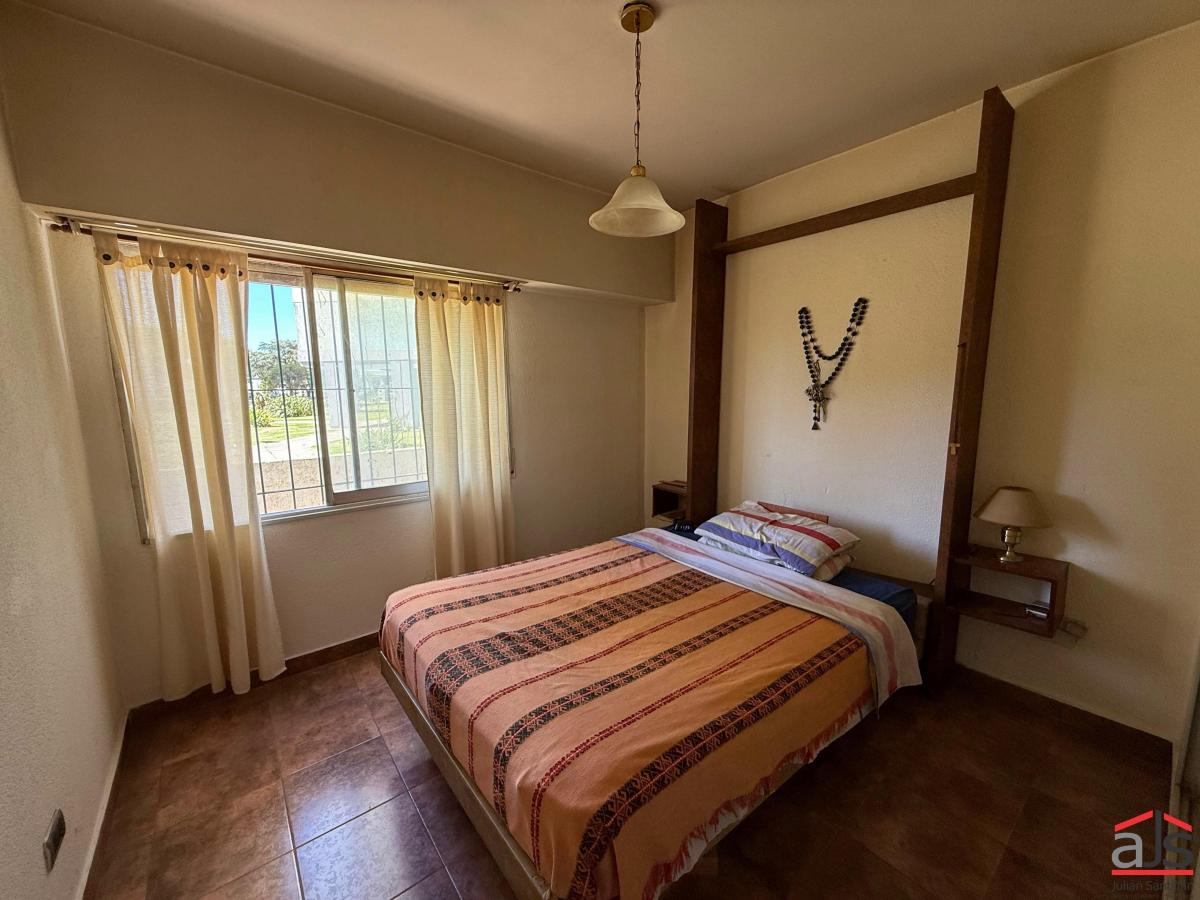 Foto de DEPARTAMENTO DE 3 AMBIENTES CON COCHERA FIJA CUBIERTA., imagen 5