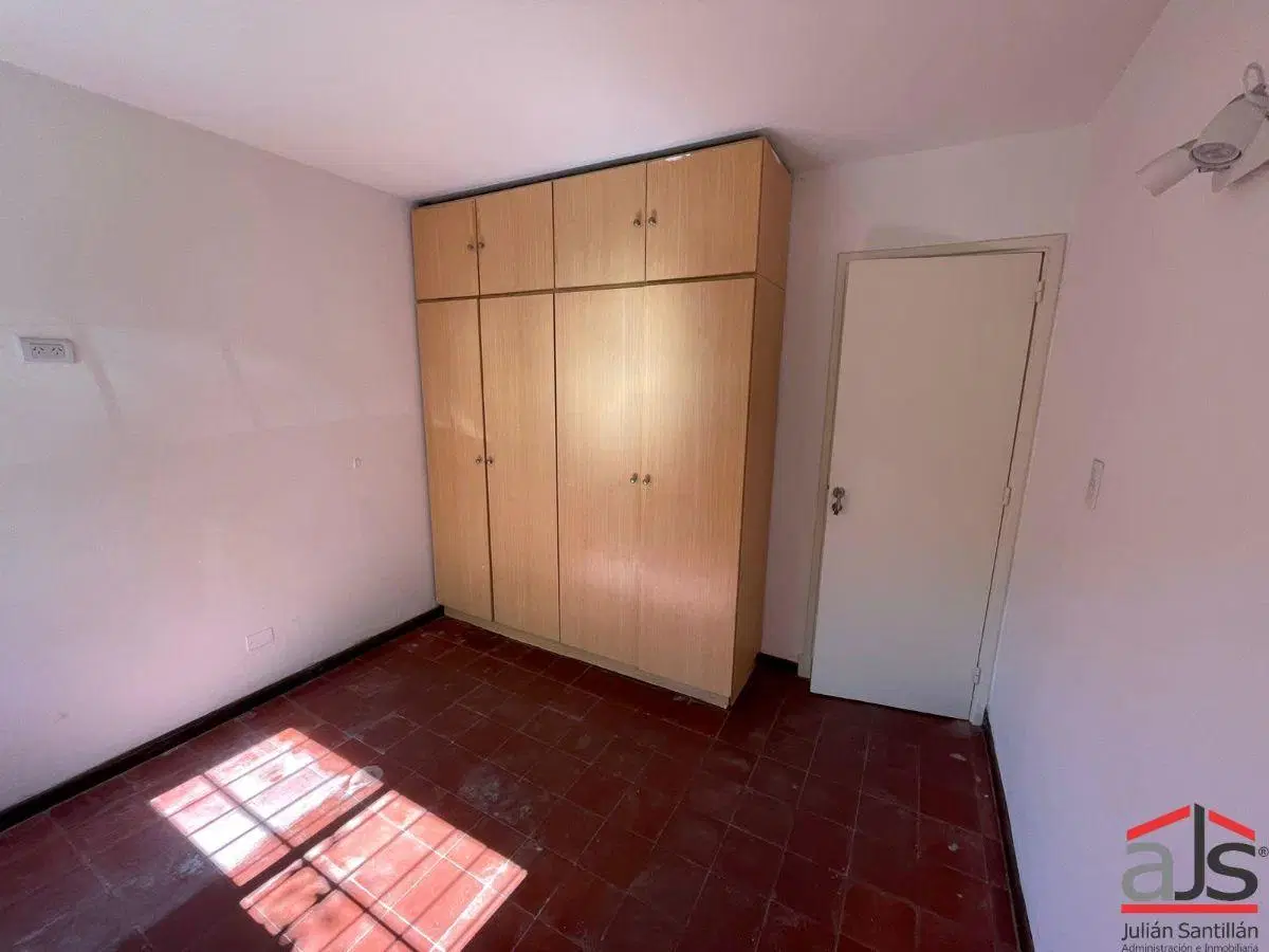 Alquiler 24 meses Casa de 4 ambientes 5