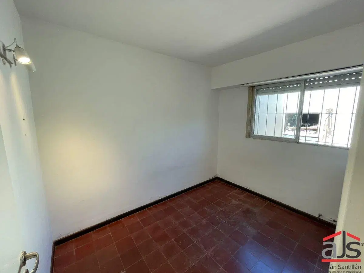 Alquiler 24 meses Casa de 4 ambientes 8