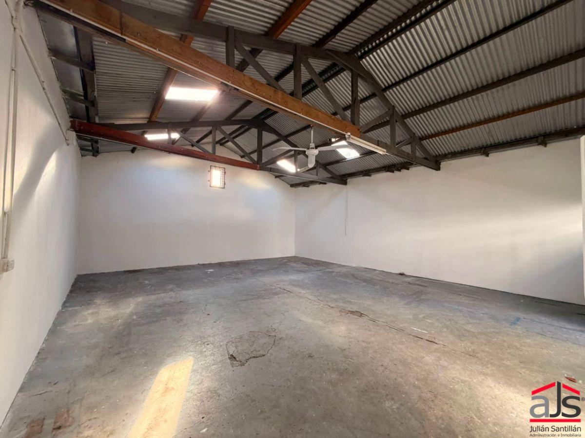 Foto de Alquiler Comercial Galpón- Contrato por 36 meses, imagen 3