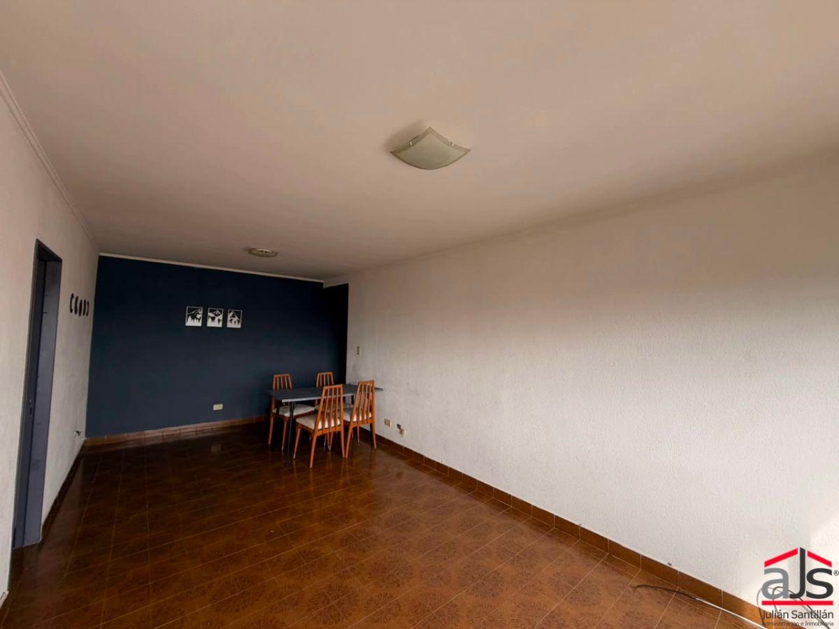 Foto de Amplio departamento de 4 ambientes con cochera en alquiler por 24 meses, imagen 5