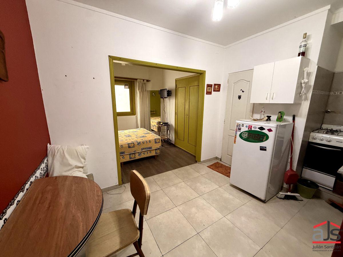 Foto de Venta departamento de 1 ambiente- Zona Plaza Colon, imagen 1