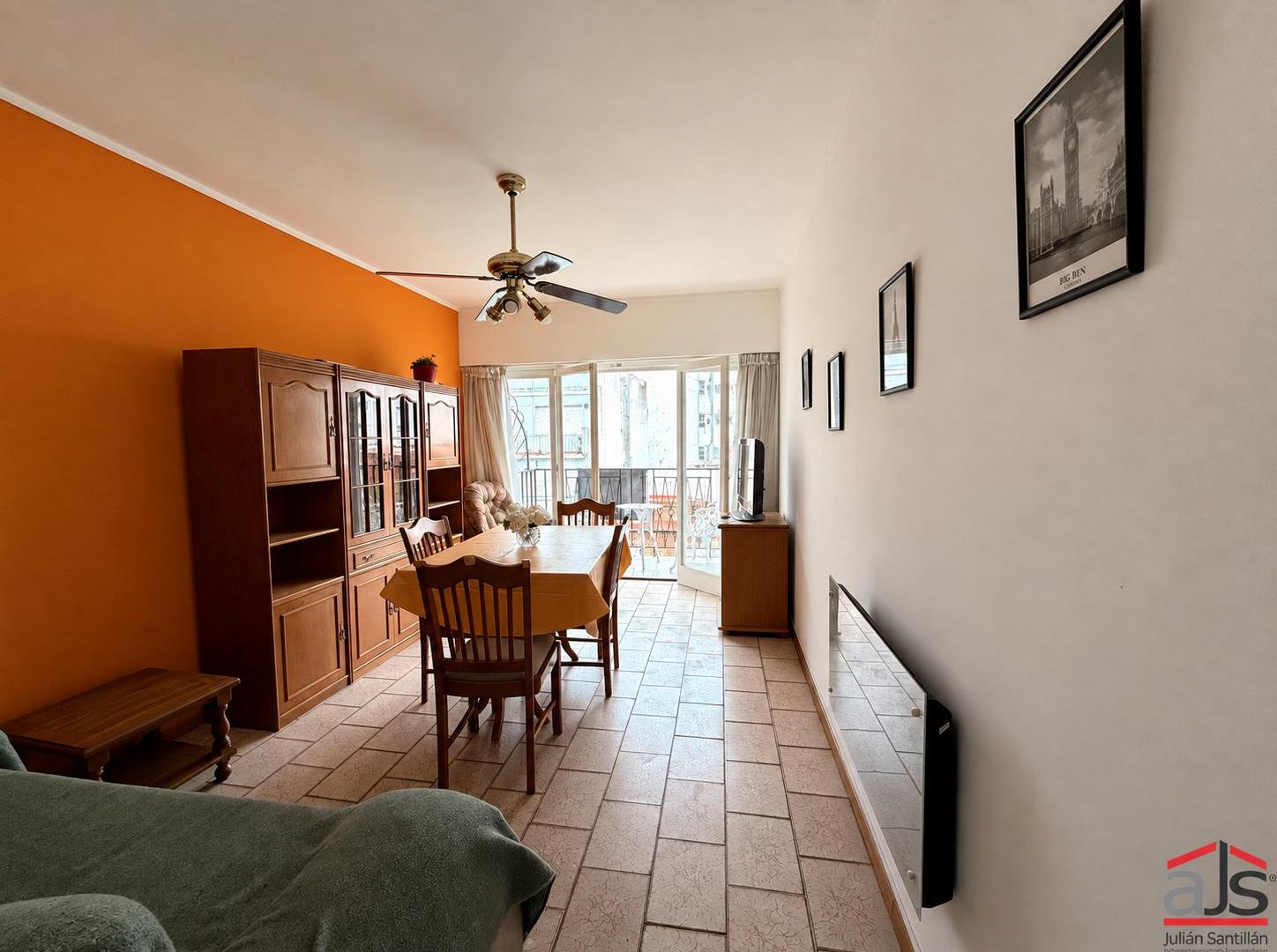Foto de DEPARTAMENTO DE 2 AMBIENTES CON BALCÓN | ZONA PLAZA COLÓN, imagen 2