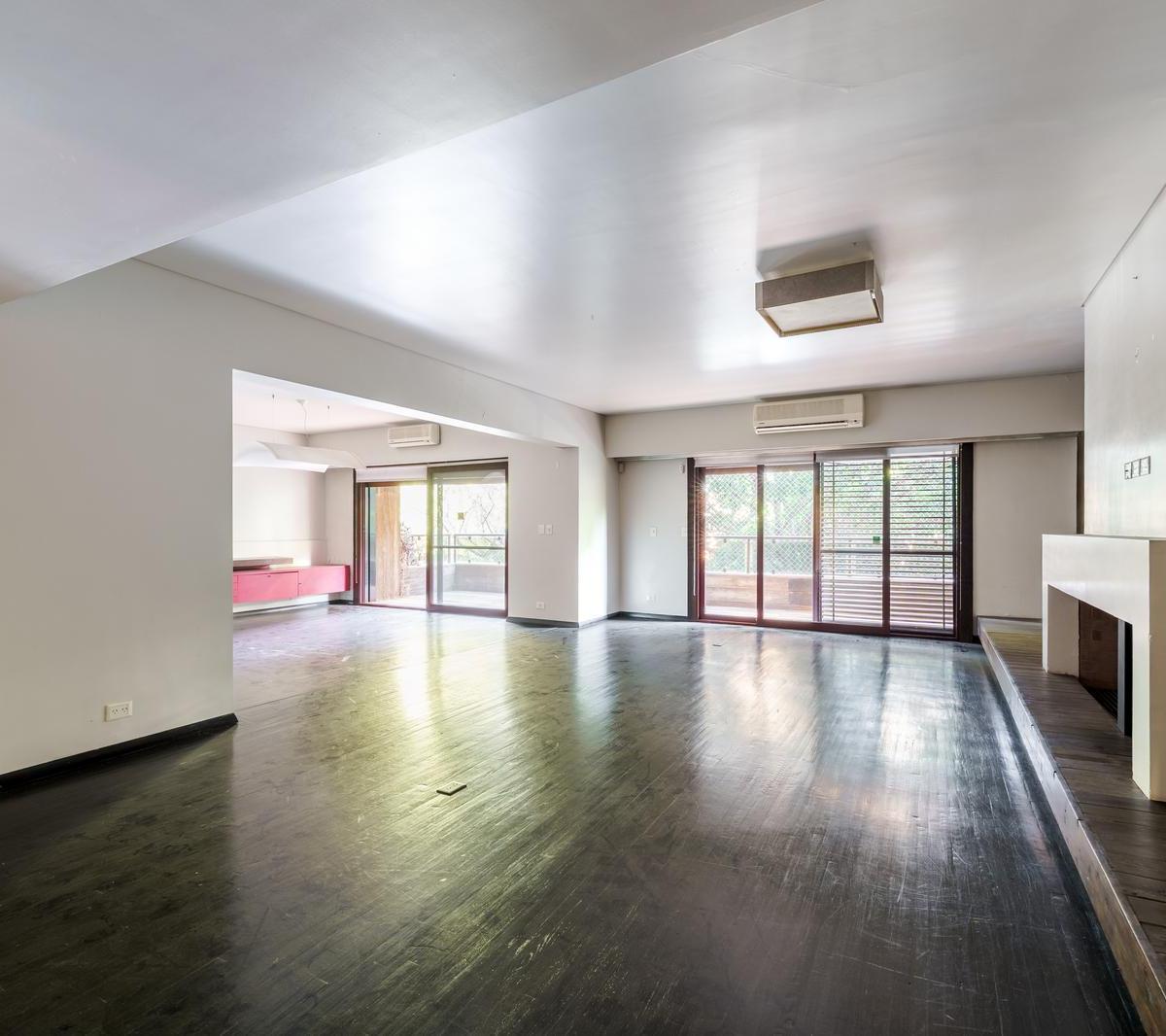 Departamento en Barrio Parque, 4 Amb. con Playroom, Terraza, Parrilla y Pileta 4