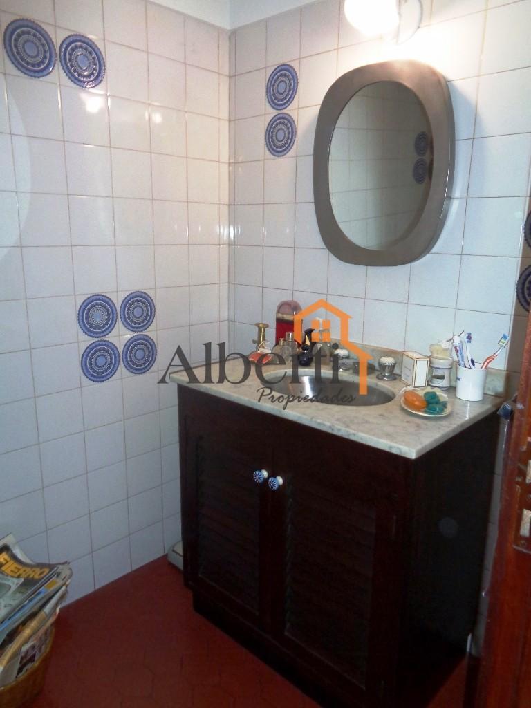 Foto de Venta Chalet Villa Sarmiento., imagen 5