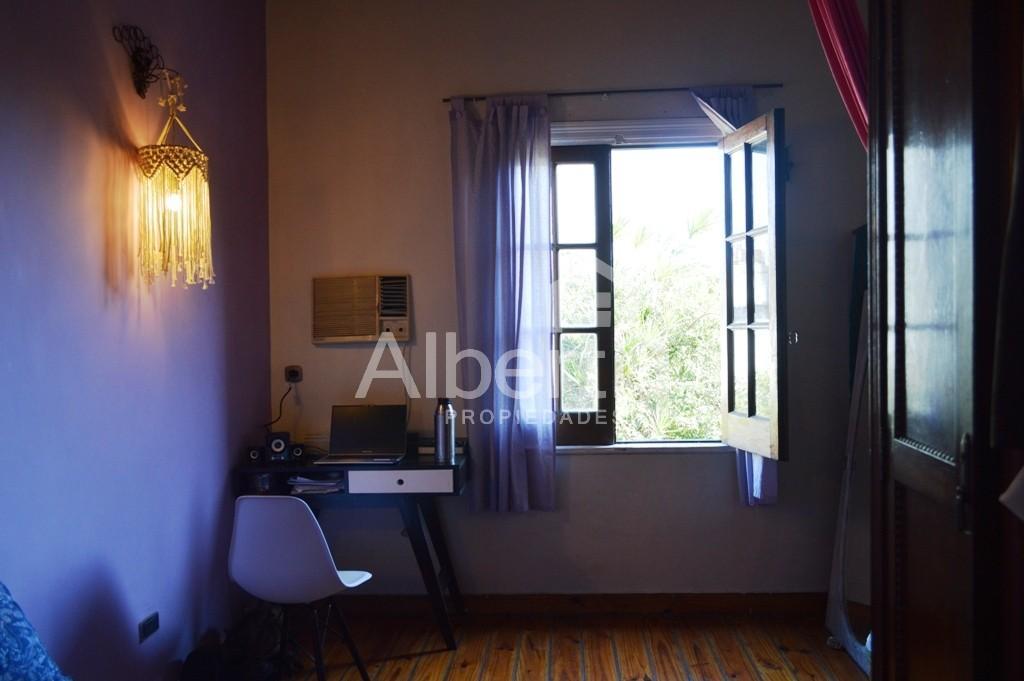 Foto de Venta Chalet de Estilo Haedo Norte, imagen 2