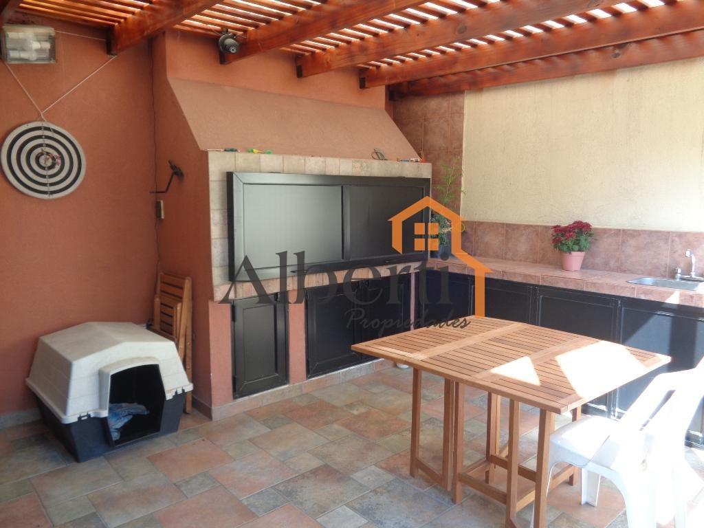 Foto de Chacabuco al 100. Haedo. Chalet reciclado a nuevo. Inmejorable, imagen 4