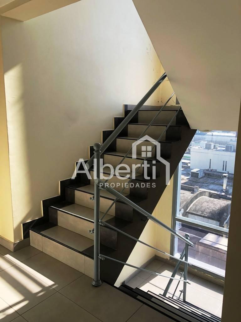 Foto de Venta Dpto. Haedo Centro - 3 AMB c/ Cochera., imagen 5