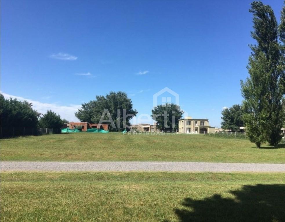 Foto de LOTE EN VENTA EN CLUB DE CAMPO SANTA IRENE COMARCAS DEL LUJAN, imagen 3