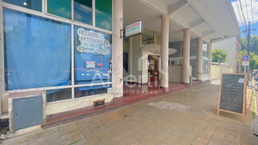 Foto de VENTA LOCAL EN GALERIA - HAEDO CENTRO (LADO NORTE)., imagen 5