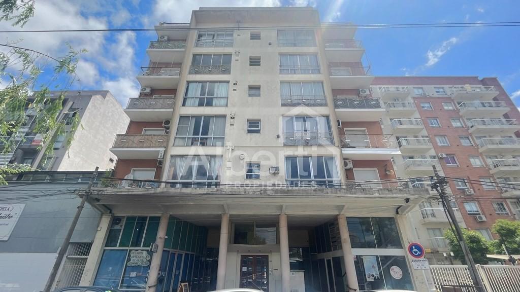 VENTA LOCAL EN GALERÍA - HAEDO CENTRO (LADO NORTE)