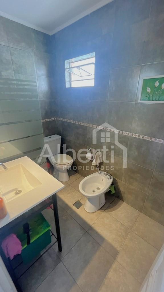 Foto de VENTA CASA 4 AMBIENTES EN EL PALOMAR., imagen 5