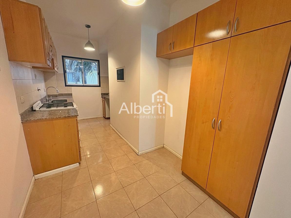 Foto de ALQUILER DEPARTAMENTO 2 AMBIENTES EN HAEDO NORTE., imagen 5