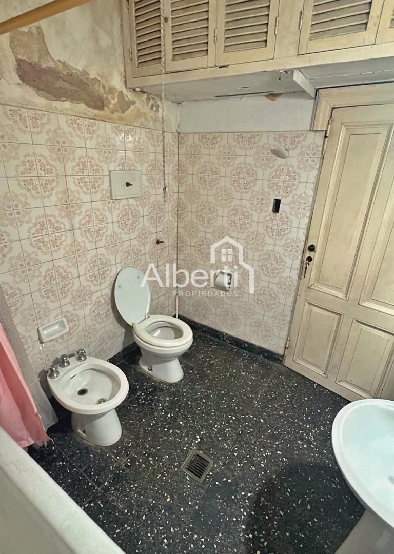 Foto de ALQUILER P.H. 3 AMBIENTES CON PATIO EN HAEDO NORTE., imagen 3