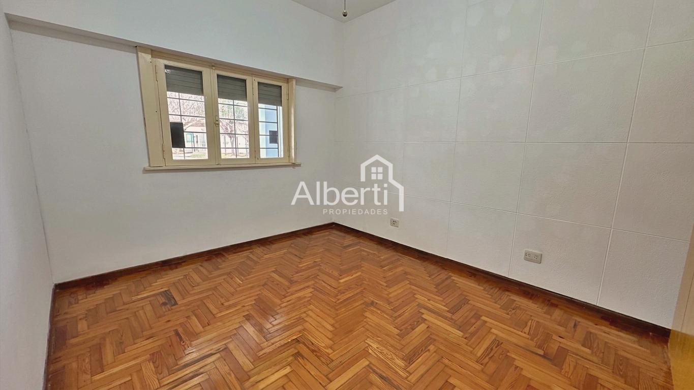 Foto de ALQUILER AMPLIA CASA 3 AMBIENTES EN EL PALOMAR., imagen 4