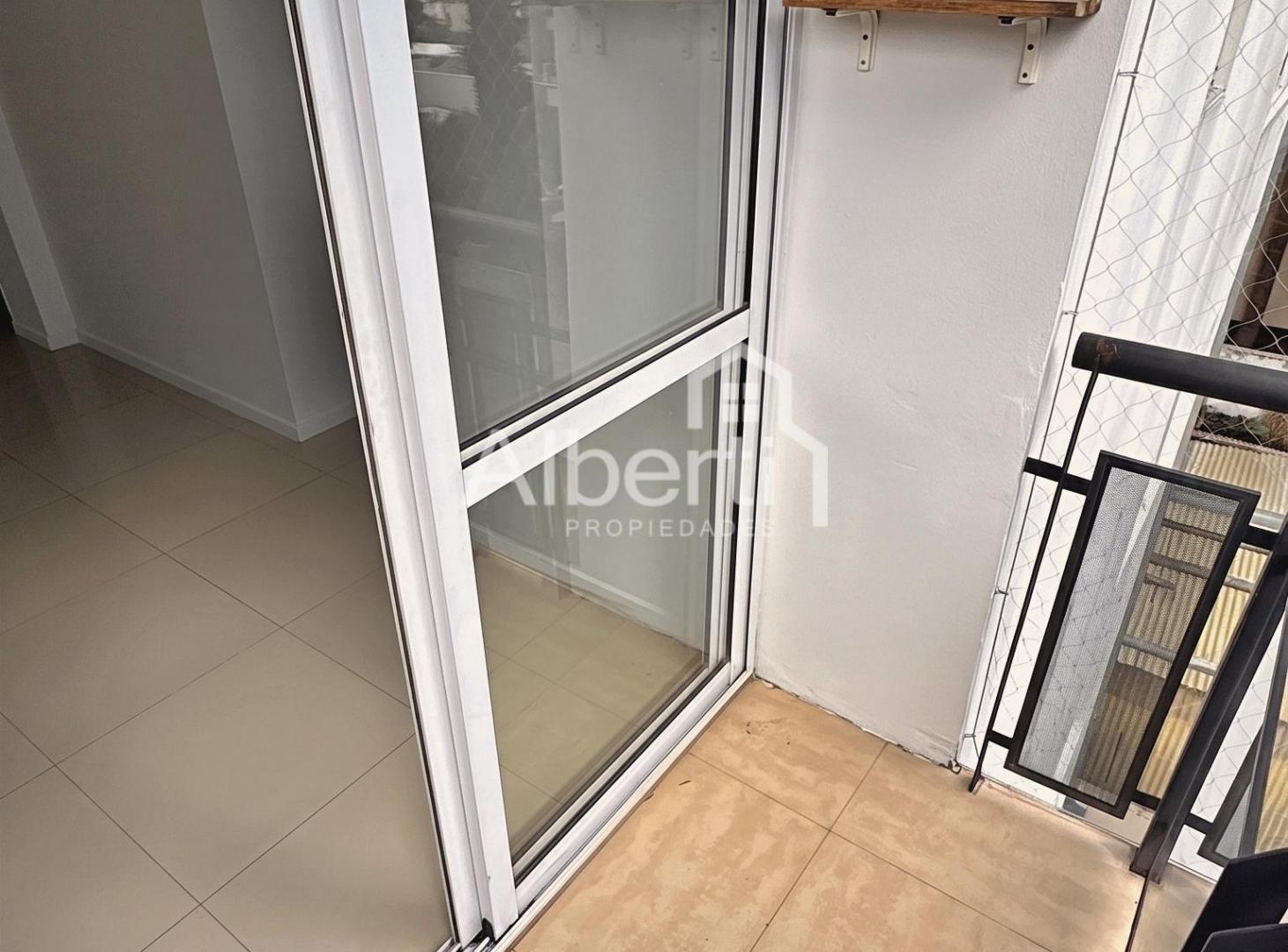Foto de ALQUILER MODERNO DEPARTAMENTO 2 AMBIENTES EN HAEDO NORTE., imagen 3