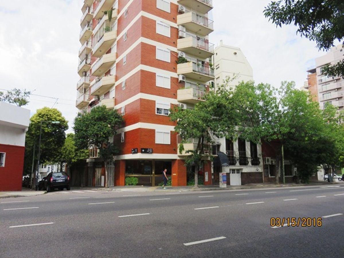 3AMB AV GARAY 3100 EDIFICIO EN ESQUINA NE SPLIT ESTUFAS BAULERA BAJAS EXPENSAS