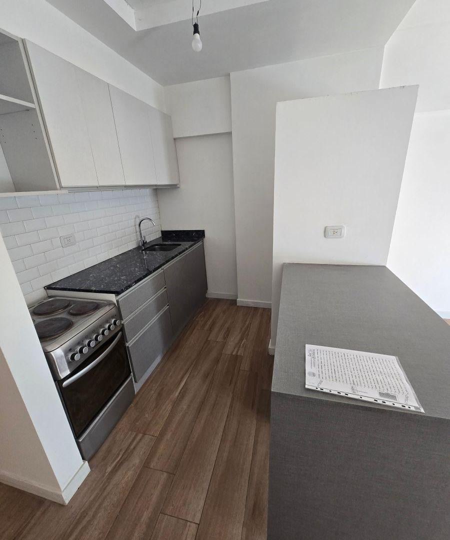 Foto de MONOAMBIENTE S/P NUEVO HONORIO PUERREYDON 800 2° PISO- FRENTE- LUMINOSO, imagen 1