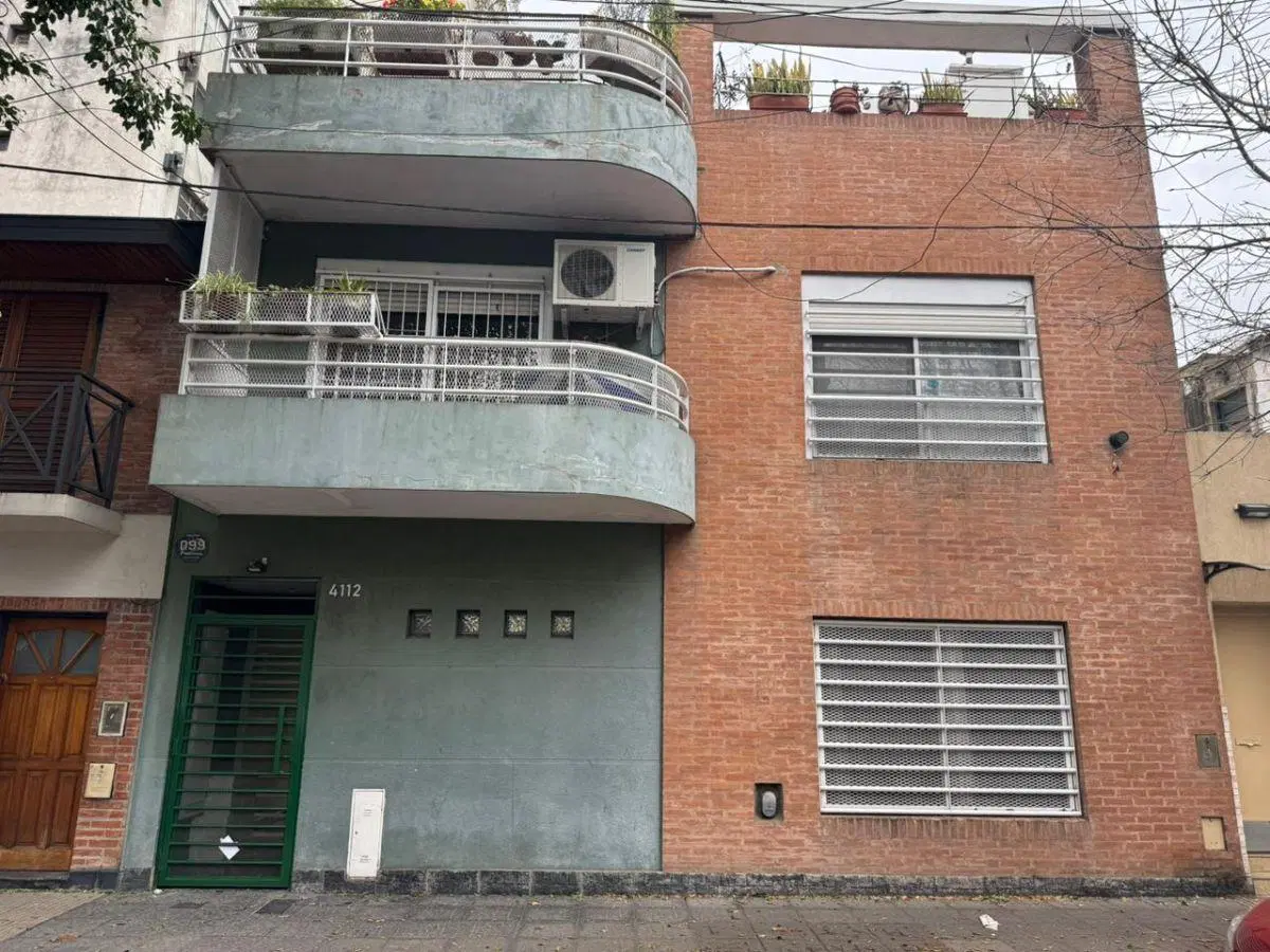 Hermoso PH 3 amb de 128 m2 c/ balcon y terraza en Monte Castro 5