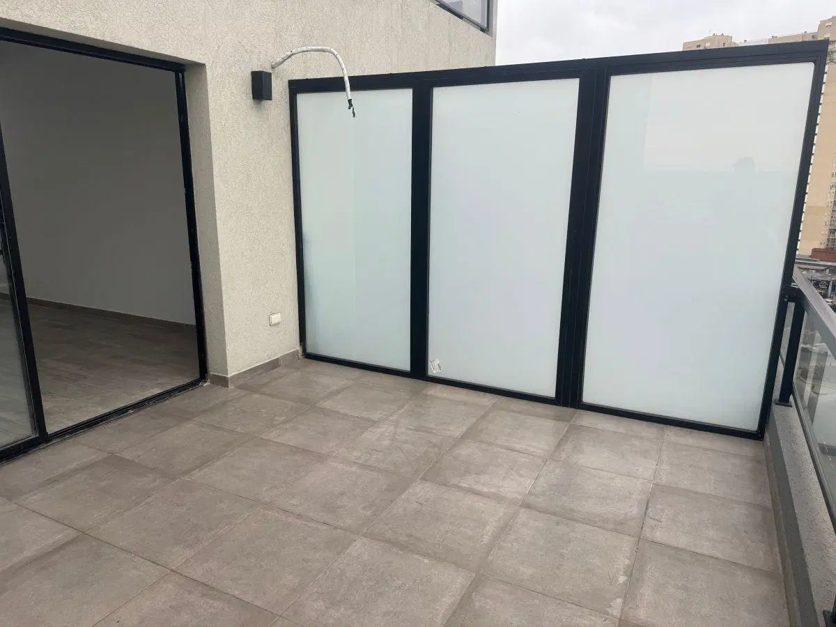 Departamento semipiso 2 amb a estrenar con balcón aterrazado 4