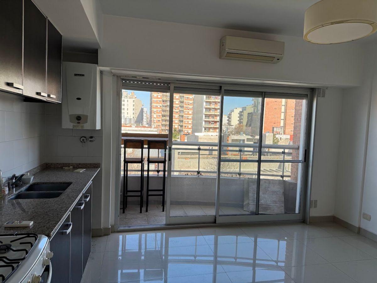 Foto de Departamento Semipiso en alquiler 2 amb con balcón y toilette, imagen 1