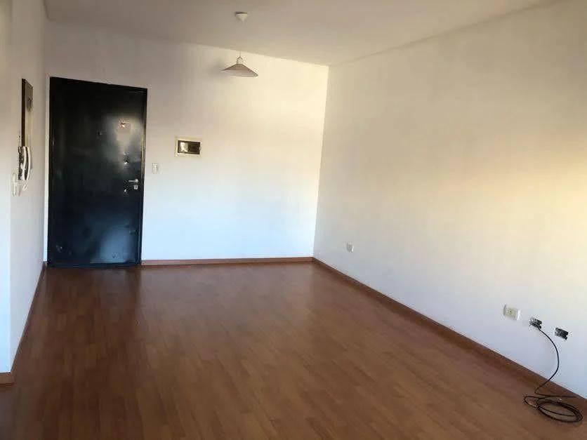 Foto de Departamento monoambiente en venta con balcón en Villa Devoto, imagen 3