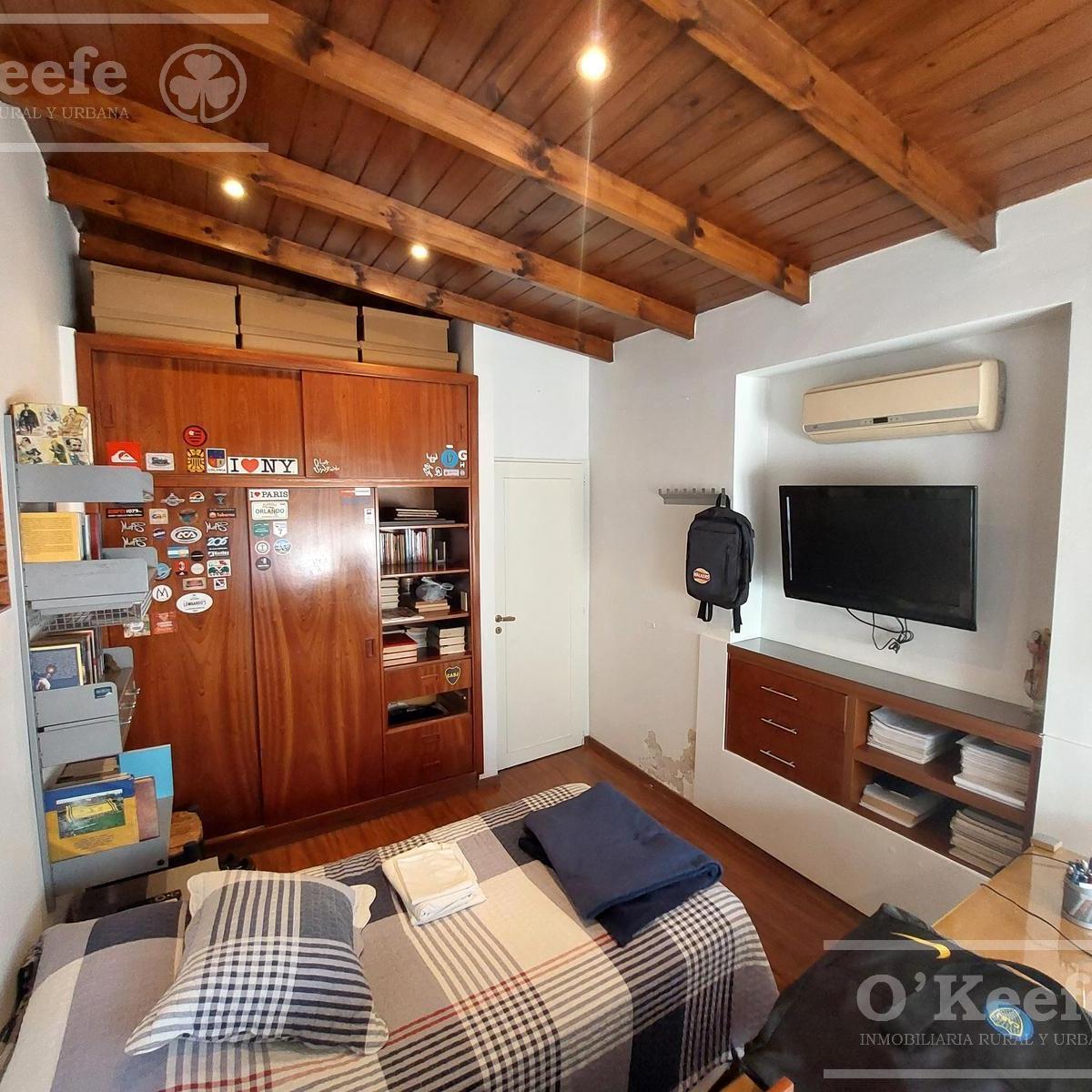 Casa en Venta 4 Ambientes en Quilmes. Est. Colonial. Cerca del Centro Oportunidad! Apto Crédito 4