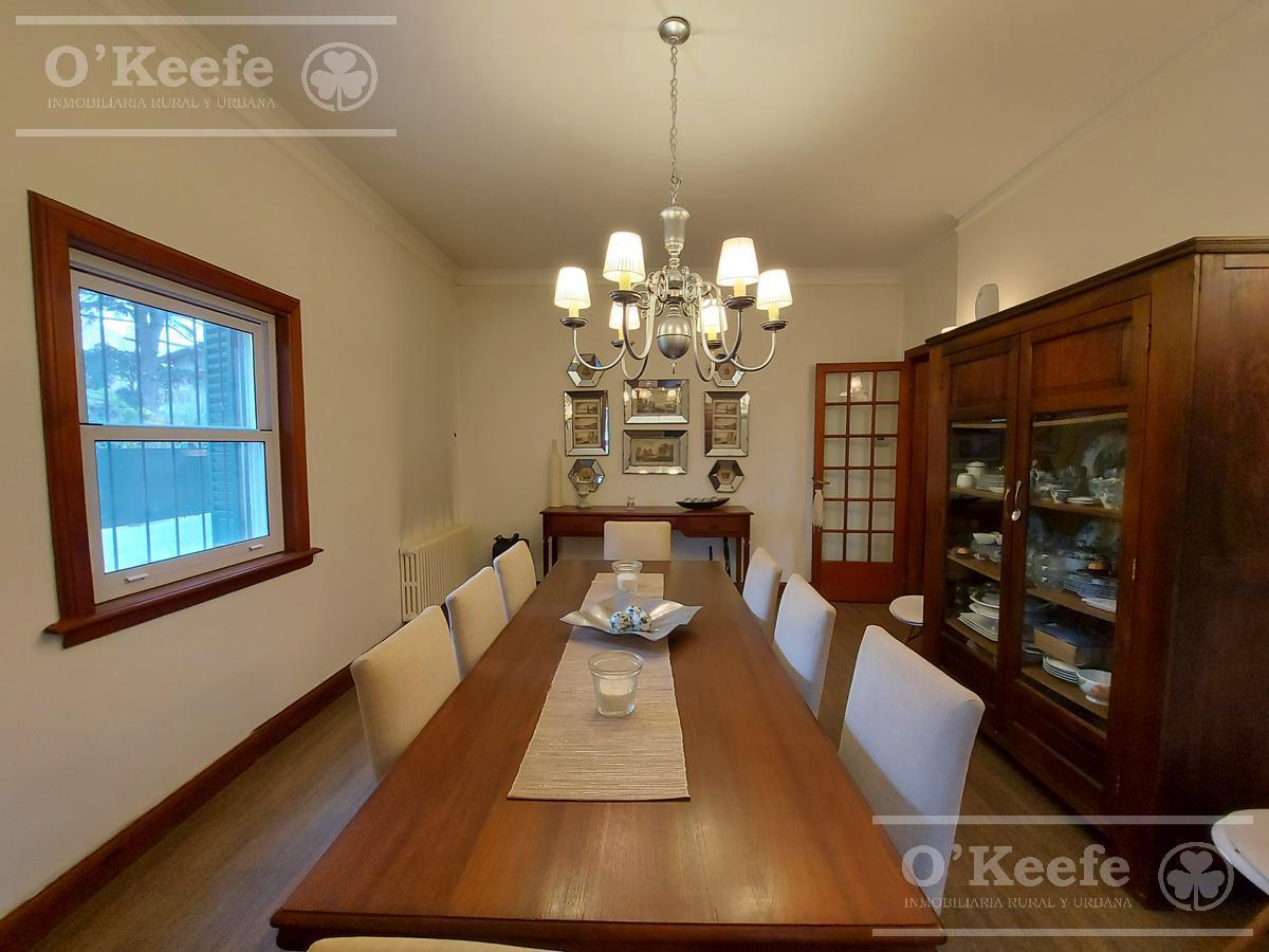 Casa 6 Ambientes, Estilo Ingles en Venta en Quilmes Residencial con Piscina y Parque - Apto Cedrito 1