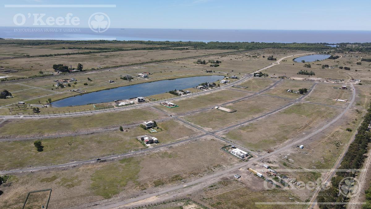 Lote en venta en los canales de Puerto Nizuc