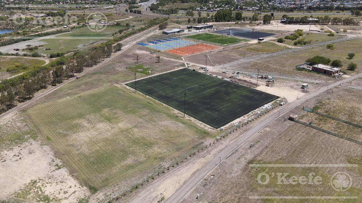 Lote en venta en los canales de Puerto Nizuc